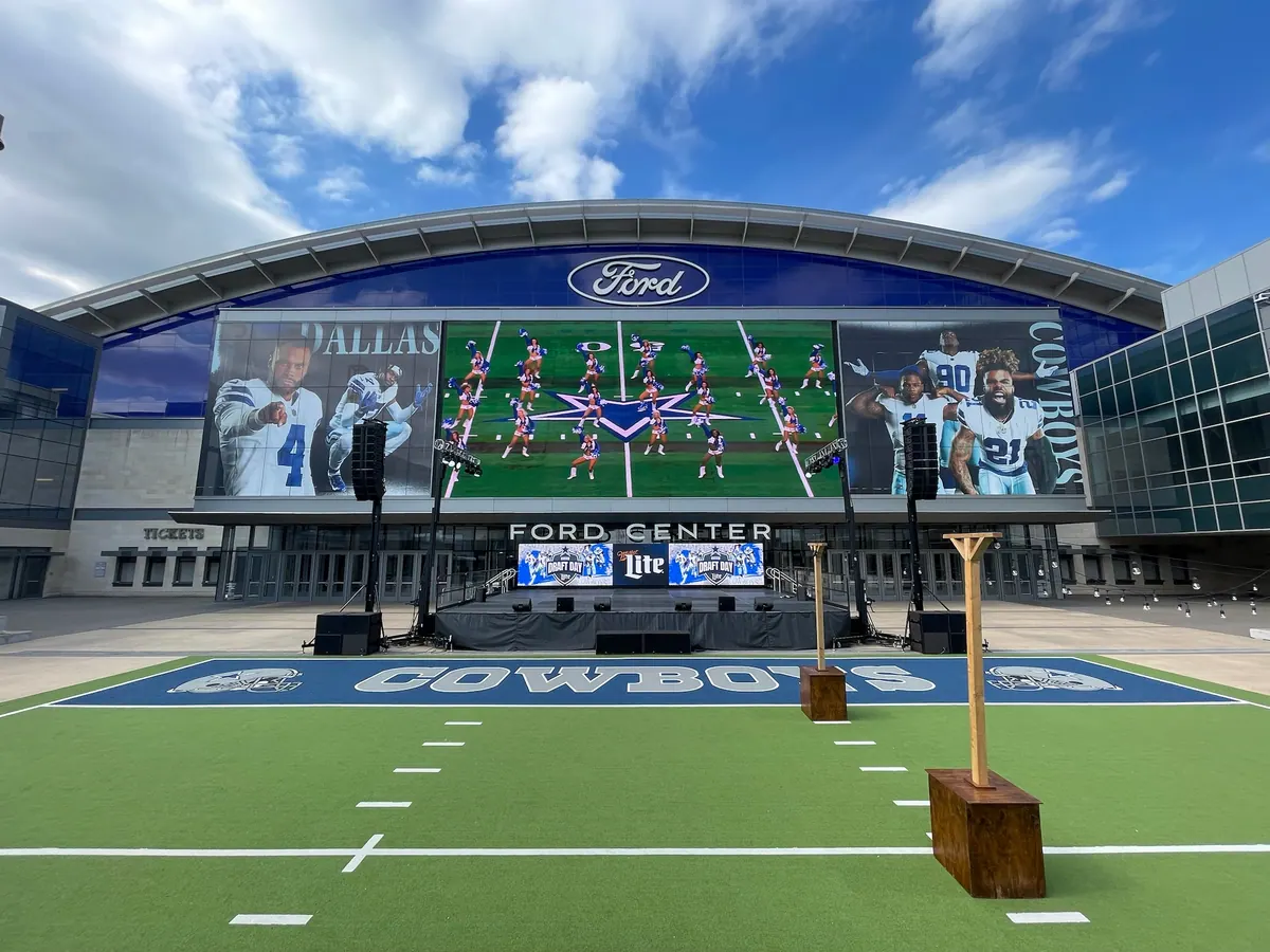 Plaza stage in front of Ford Center, The Star in Frisco