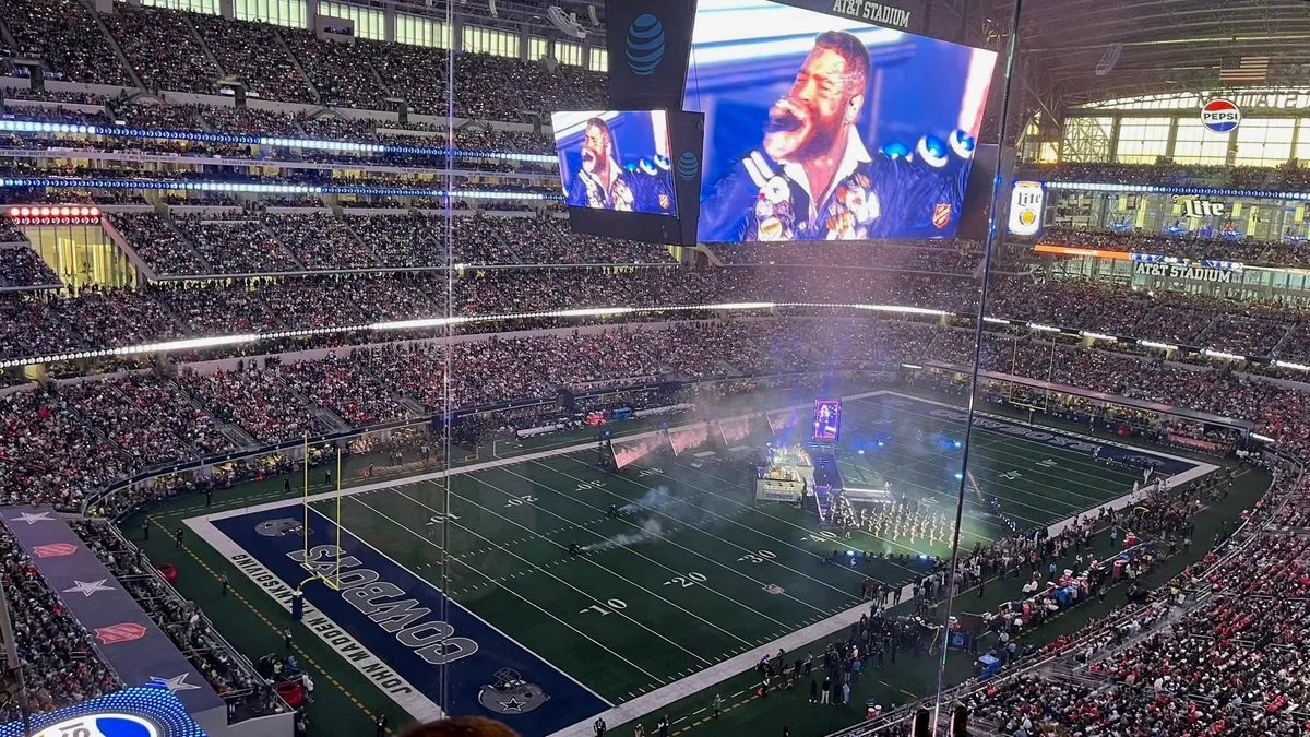 Halftime performance on the center-hung board, AT&T Stadium